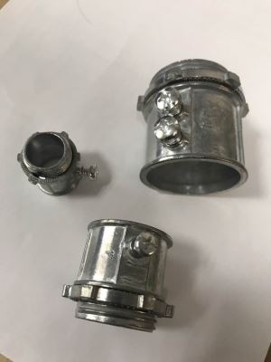 צינור EMT מחבר בורג